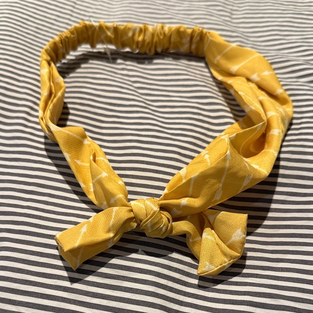 Yellow white striped headband